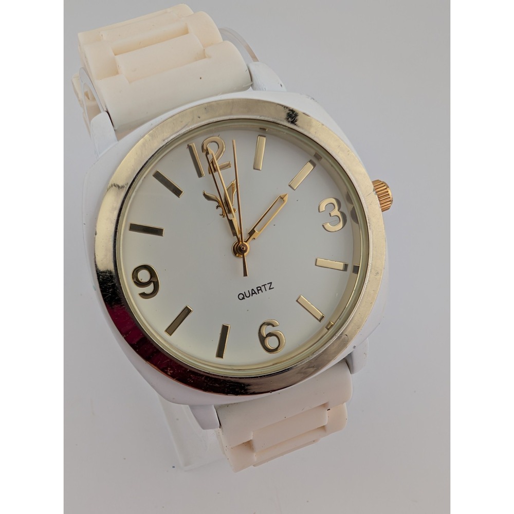 American Eagle Outfitters Watch Women 40mm Case White Silicone Band- New Battery